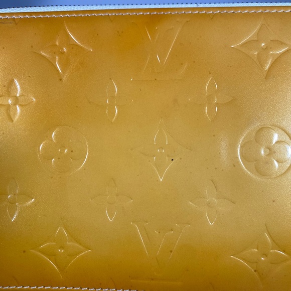 💯 Authentic LV Yellow Lexington Pochette - Picture 3 of 10